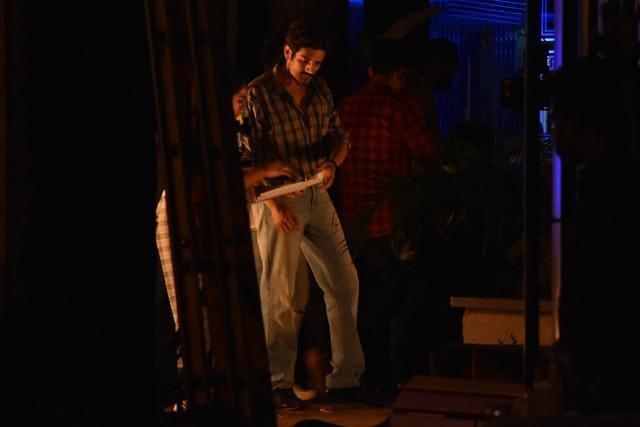 Kartik Aaryan spotted on sets of a film. (Varinder Chawla) Kartik Aaryan spotted on sets of a film. (Varinder Chawla)