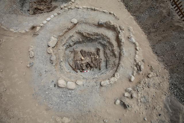 In this photo recieved by AFP on June 11, 2019 from the Institute of Archaeology, Chinese Academy of Social Sciences, an excavated tomb, located northeast of Qushiman Village in the Tashkurgan Tajik Autonomous County of Xinjiang province, is displayed. (AFP photo) In this photo recieved by AFP on June 11, 2019 from the Institute of Archaeology, Chinese Academy of Social Sciences, an excavated tomb, located northeast of Qushiman Village in the Tashkurgan Tajik Autonomous County of Xinjiang province, is displayed. (AFP photo)