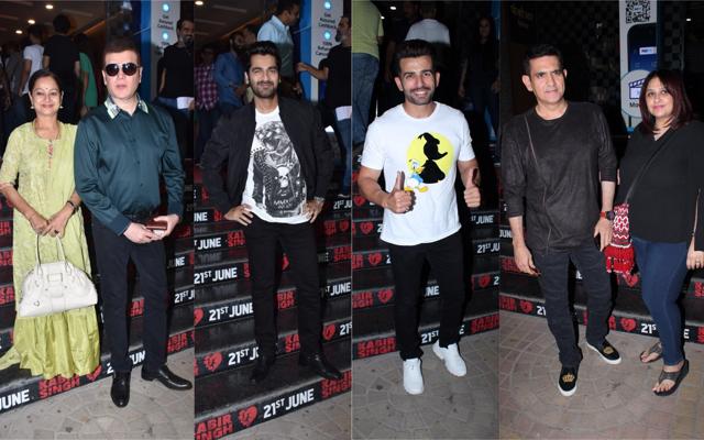 Aditya Pancholi with wife and actor Zarina Wahab, Arjan Bajwa, Jay Bhanushali and Omung Kumar at Kabir Singh screening. (Varinder Chawla) Aditya Pancholi with wife and actor Zarina Wahab, Arjan Bajwa, Jay Bhanushali and Omung Kumar at Kabir Singh screening. (Varinder Chawla)