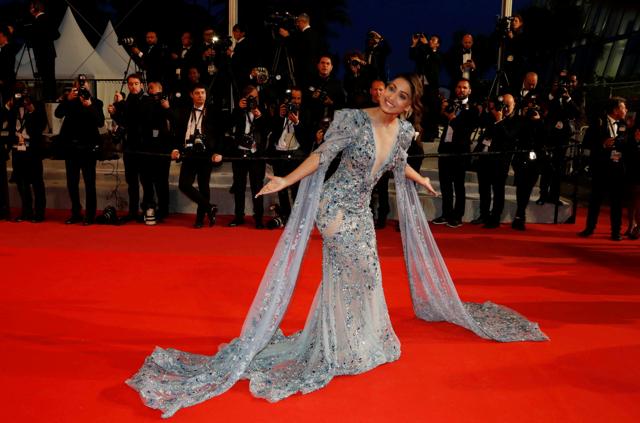 Hina Khan at the screening of the film Bacurau at 72nd Cannes Film Festival. (REUTERS) Hina Khan at the screening of the film Bacurau at 72nd Cannes Film Festival. (REUTERS)