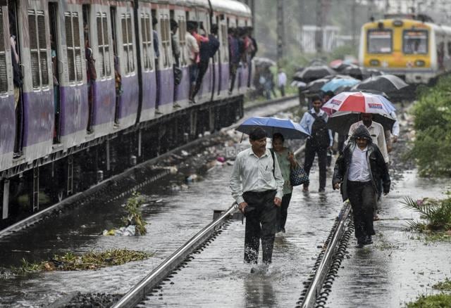 Status Update On Mumbai Rains: 10 Quick Facts | Latest News India ...