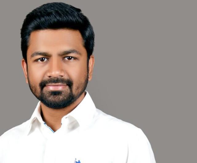 Rishi Ravi Pareshi, LLB from Bharati Vidyapeeth College, state vice-president of NCP Student wing (HT PHOTO) Rishi Ravi Pareshi, LLB from Bharati Vidyapeeth College, state vice-president of NCP Student wing (HT PHOTO)