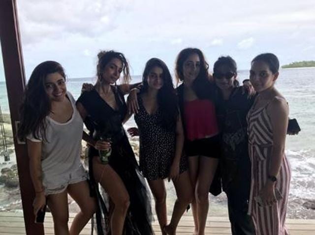 Malaika Arora poses with her girl gang in the Maldives. (Instagram)