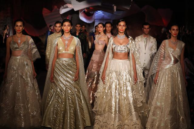 MISS METALLICAS: Shine-on ensembles radiated holographic sparkle. (Photo: Raajessh Kashyap/HT)