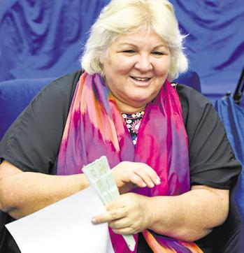 Che’s daughter Aleida Guevara. On Wednesday, her arrival in Delhi coincided with 60 years of the Cuban revolution that was orchestrated by Fidel Castro and Che. (Burhaan Kinu/HT PHOTO) Che’s daughter Aleida Guevara. On Wednesday, her arrival in Delhi coincided with 60 years of the Cuban revolution that was orchestrated by Fidel Castro and Che. (Burhaan Kinu/HT PHOTO)