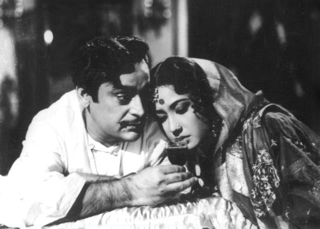 The pain in her personal life translated onscreen too. Seen here, with actor Rehman in Sahib Bibi Aur Ghulam. The pain in her personal life translated onscreen too. Seen here, with actor Rehman in Sahib Bibi Aur Ghulam.