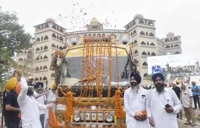 Devotees seen during 'Nagar Kirtan' procession , on Thursday, August 1, 2019. (Sameer Sehgal / HT Photo ) Devotees seen during 'Nagar Kirtan' procession , on Thursday, August 1, 2019. (Sameer Sehgal / HT Photo )