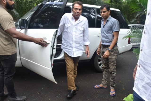 Dharmendra at J Om Prakash’s funeral.