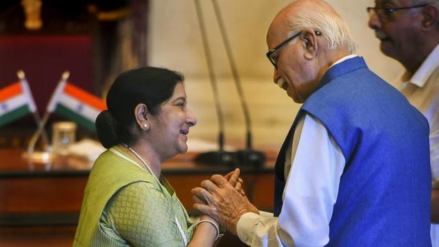 In this file photo dated Oct 3, 2018: External Affairs Minister Sushma Swaraj greets Senior BJP leader Lal Krishna Advani, at Rashtrapati Bhawan in New Delhi. Swaraj who was on Tuesday night admitted to AIIMS, passed away. (PTI) In this file photo dated Oct 3, 2018: External Affairs Minister Sushma Swaraj greets Senior BJP leader Lal Krishna Advani, at Rashtrapati Bhawan in New Delhi. Swaraj who was on Tuesday night admitted to AIIMS, passed away. (PTI)