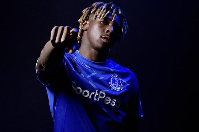 Moise Kean poses after completing his move to Merseyside. (Everton/ Twitter) Moise Kean poses after completing his move to Merseyside. (Everton/ Twitter)