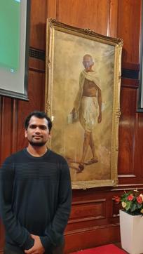 Nitin Sonawane, who has walked across over 30 countries spreading Gandhi’s message, in India House, London. (HT photo) Nitin Sonawane, who has walked across over 30 countries spreading Gandhi’s message, in India House, London. (HT photo)