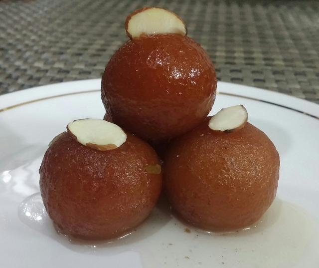 There’s fierce rivalry between those who prefer the gulab jamun (above) and those who favour the rosogolla. But it’s nothing like the inter-state fight over who actually invented the latter. There’s fierce rivalry between those who prefer the gulab jamun (above) and those who favour the rosogolla. But it’s nothing like the inter-state fight over who actually invented the latter.