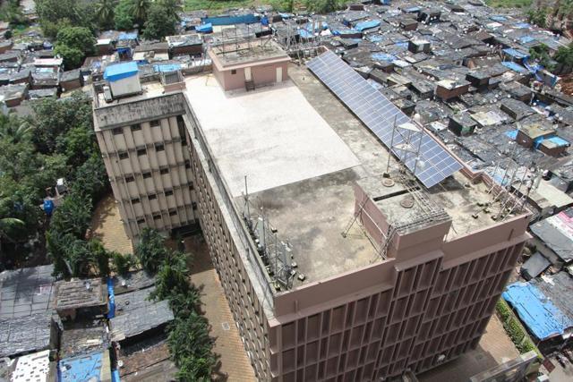 The college’s rooftop space has 58 solar panels with a capacity of 20 kilowatt-power (kWp) that generate an average of 76 units per day or 28,000 units in a year. (HT Photo )