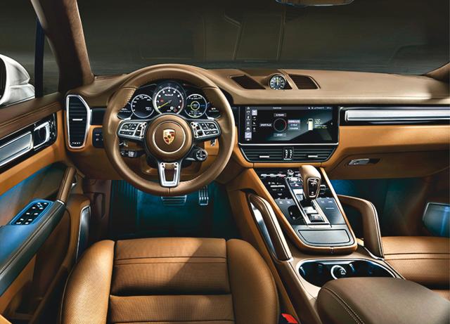 The 8-speed gearbox seamlessly integrates the electric motor and engine The 8-speed gearbox seamlessly integrates the electric motor and engine