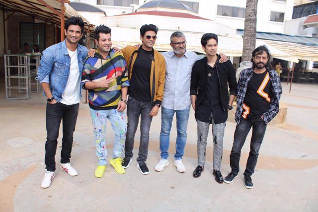 The star cast of Chhichhore during promotions. (Varinder Chawla) The star cast of Chhichhore during promotions. (Varinder Chawla)