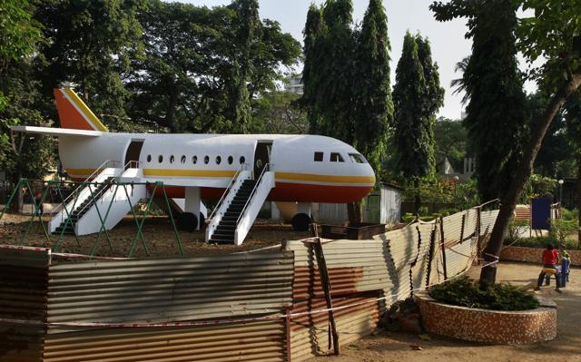 Iconic airplane replica at Juhu garden Iconic airplane replica at Juhu garden
