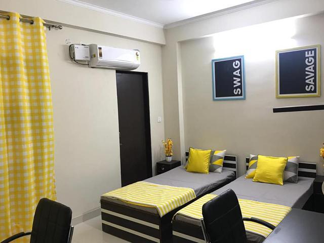 Oxfordcaps offers AC rooms with biometric access and CCTV coverage Oxfordcaps offers AC rooms with biometric access and CCTV coverage