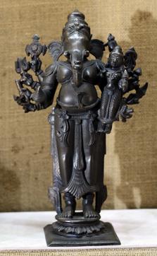 An 18th century copper idol that reflects strength and power. (Ravindra Joshi/HTPhoto)