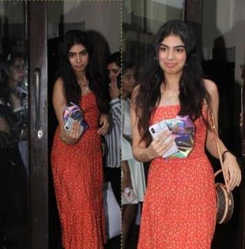 Khushi Kapoor was seen with her sister Janhvi at a restaurant. (Varinder Chawla) Khushi Kapoor was seen with her sister Janhvi at a restaurant. (Varinder Chawla)