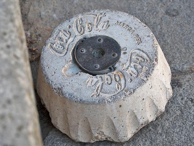 Coca Cola’s everywhere in Toledo, even in its stones! (Saubhadra Chatterji) Coca Cola’s everywhere in Toledo, even in its stones! (Saubhadra Chatterji)