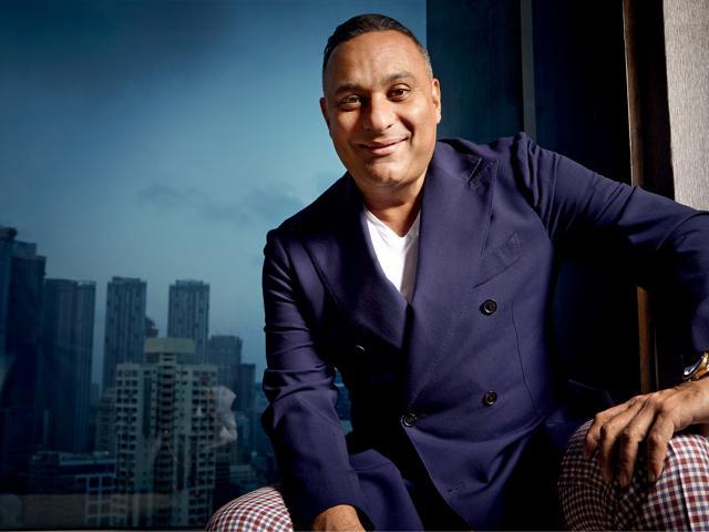 Peters’s brand of comedy is mostly observational with its roots in his Anglo-Indian upbringing in Canada (Brahms Dirsipo) Peters’s brand of comedy is mostly observational with its roots in his Anglo-Indian upbringing in Canada (Brahms Dirsipo)