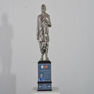 Statue of Sardar Vallabhbhai Patel, which PM Narendra Modi received from BJP Anand District, Gujarat. (Photo courtesy: pmmementos.gov.in) Statue of Sardar Vallabhbhai Patel, which PM Narendra Modi received from BJP Anand District, Gujarat. (Photo courtesy: pmmementos.gov.in)