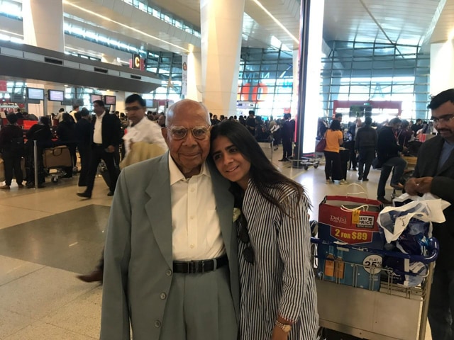 The late Jethmalani with his granddaughter Serena. The late Jethmalani with his granddaughter Serena.