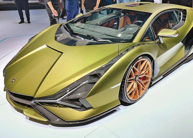 The Sian is Lamborghini’s first hybrid model The Sian is Lamborghini’s first hybrid model