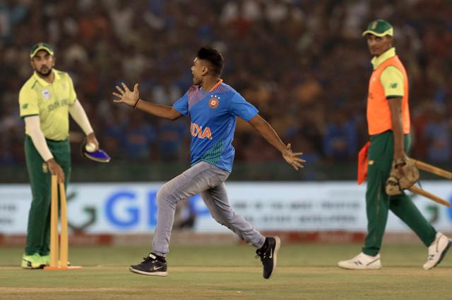 A fan comes in the ground during the 2nd T20 match between India and South Africa. (ANI) A fan comes in the ground during the 2nd T20 match between India and South Africa. (ANI)