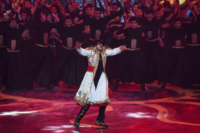 is there a wax statue of Ranveer singh Archives - INDIA OUTBOUND