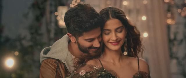 Surprisingly, Sonam and Dulquer as a new onscreen pair have quite a sizzling chemistry.