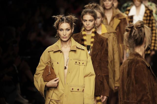 The Fendi Baguette Comeback, Explained