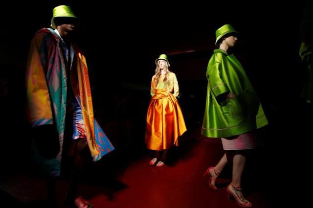 Models present creations from the Peter Pilotto Spring/Summer 2020 collection during fashion week in Milan, Italy, September 18, 2019. REUTERS/Alessandro Garofalo (REUTERS) Models present creations from the Peter Pilotto Spring/Summer 2020 collection during fashion week in Milan, Italy, September 18, 2019. REUTERS/Alessandro Garofalo (REUTERS)