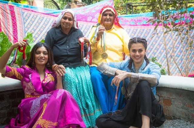 Bhumi Pednekar and Taapsee with Prakashi and Chandro Tomar.