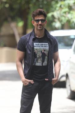 Mumbai: Actor Hrithik Roshan seen in Mumbai. (IANS) Mumbai: Actor Hrithik Roshan seen in Mumbai. (IANS)