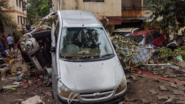 Damaged cars in Gururaj housing society at Padmawati, Pune. (Sanket Wankhede / HT Photo ) Damaged cars in Gururaj housing society at Padmawati, Pune. (Sanket Wankhede / HT Photo )