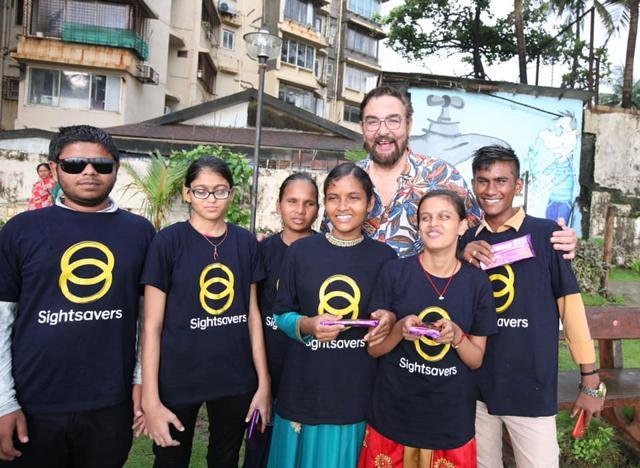 Kabir Bedi with the six children. Kabir Bedi with the six children.