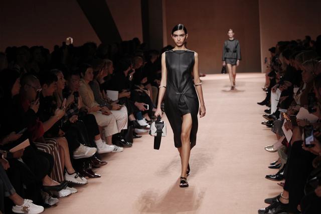 Paris Fashion Week 2020: Culture wars rage on the catwalk | Fashion ...