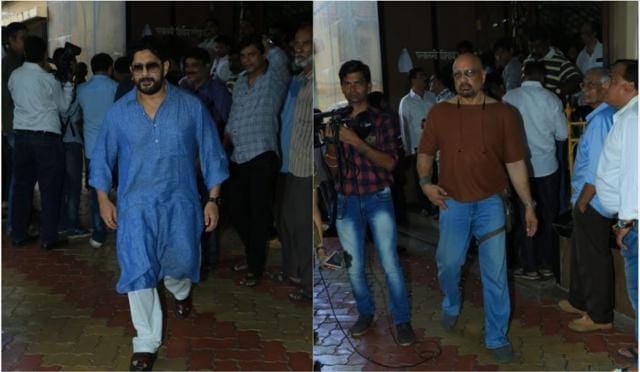 Arshad Warsi and Bharat Dhabholkar at the funeral.
