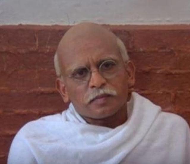 Annu Kapoor as Gandhi in Sardar.