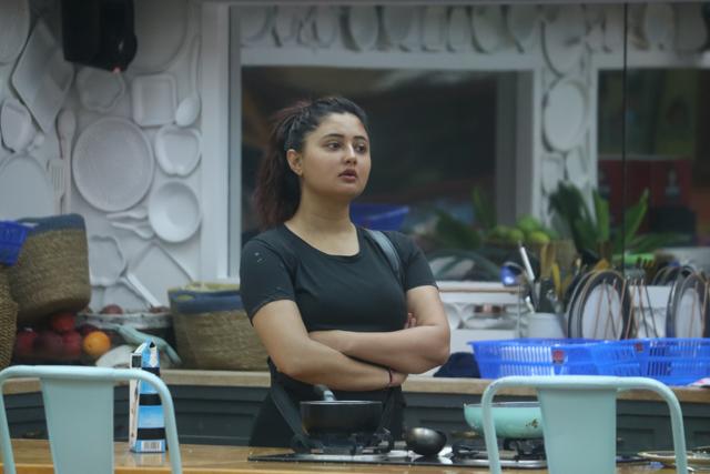 Rashami said she was hurt as she cooked with love. (COLORS)