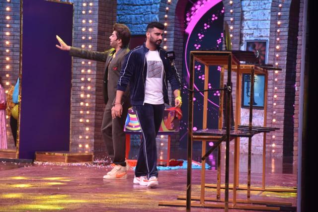 Arjun Kapoor on sets of Movie Masti With Maniesh Paul. (Varinder Chawla) Arjun Kapoor on sets of Movie Masti With Maniesh Paul. (Varinder Chawla)