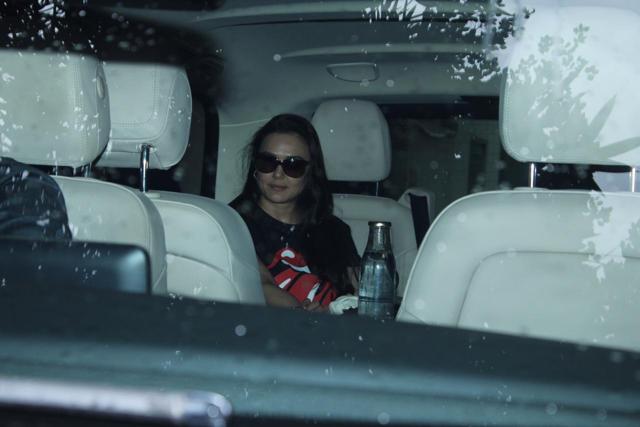 Preity Zinta arrives for the bash. (Varinder Chawla) Preity Zinta arrives for the bash. (Varinder Chawla)