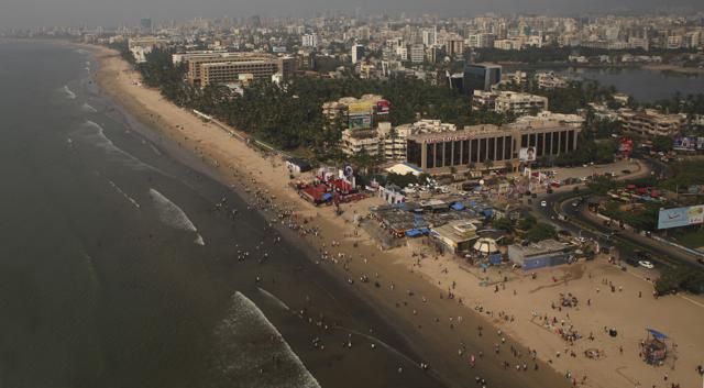 Juhu is another vulnerable area, the study revealed. Climate Central used artificial intelligence and satellite imagery to create revised projections for 2030, 2050, and 2100 under different emission scenarios. (Hindustan Times) Juhu is another vulnerable area, the study revealed. Climate Central used artificial intelligence and satellite imagery to create revised projections for 2030, 2050, and 2100 under different emission scenarios. (Hindustan Times)