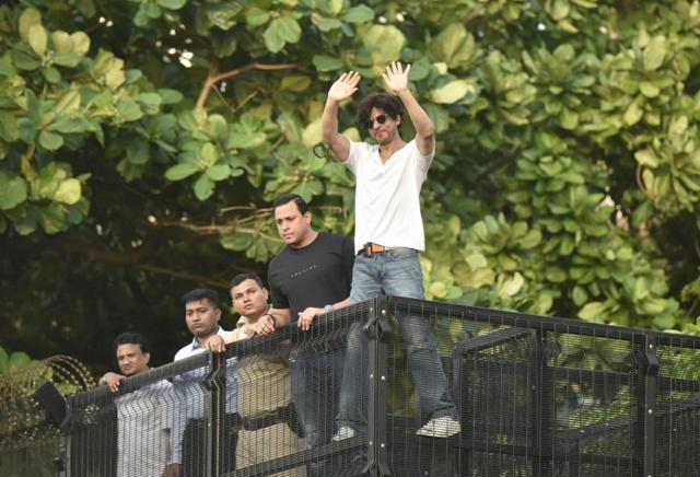 Shah Rukh Khan celebrates his 54th birthday with fans as he greets them outside his Mumbai residence, Mannat. (Varinder Chawla) Shah Rukh Khan celebrates his 54th birthday with fans as he greets them outside his Mumbai residence, Mannat. (Varinder Chawla)