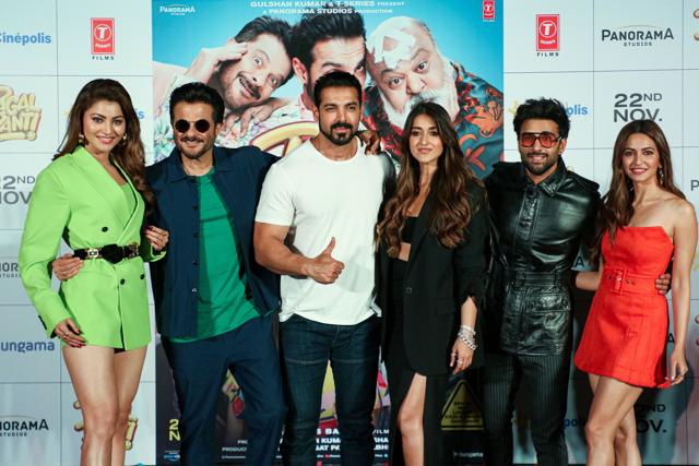 Bollywood actors John Abraham, Anil Kapoor, Arshad Warsi, Pulkit Samrat pose during the song launch of their upcoming comedy film Pagalpanti in Mumbai. (PTI) Bollywood actors John Abraham, Anil Kapoor, Arshad Warsi, Pulkit Samrat pose during the song launch of their upcoming comedy film Pagalpanti in Mumbai. (PTI)