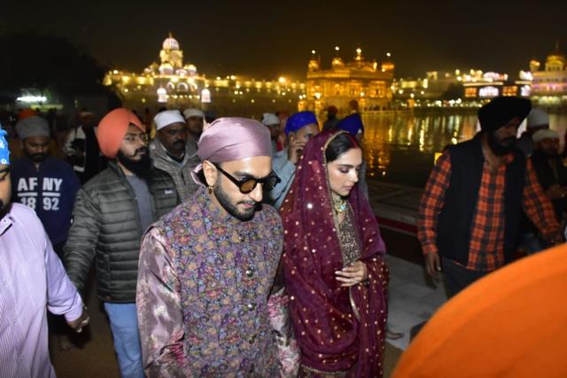 Deepika Padukone And Ranveer Singh Seek Blessings At Golden Temple