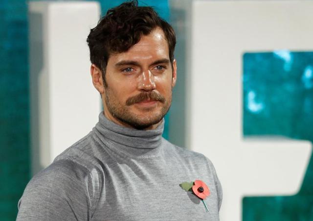 Henry Cavill plays the role of Geralt of Rivia in The Witcher. Henry Cavill plays the role of Geralt of Rivia in The Witcher.