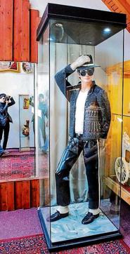 Michael Jackson’s statue at the Marzipan Museum Michael Jackson’s statue at the Marzipan Museum
