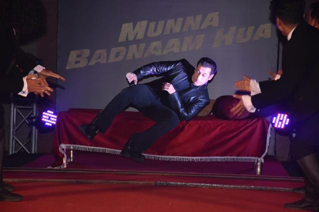 Salman even enacted some scenes from the song. Salman even enacted some scenes from the song.